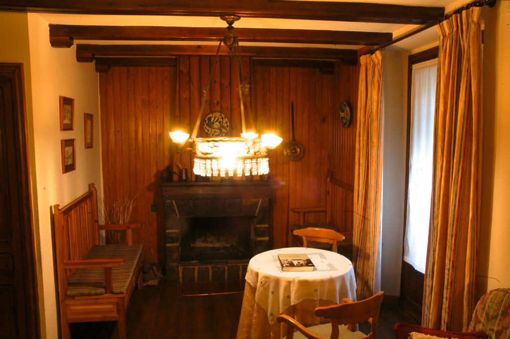 Hotel Casa Frauca Сарвисе Экстерьер фото