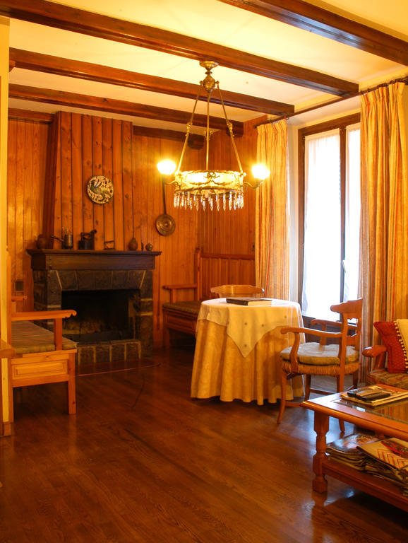 Hotel Casa Frauca Сарвисе Экстерьер фото